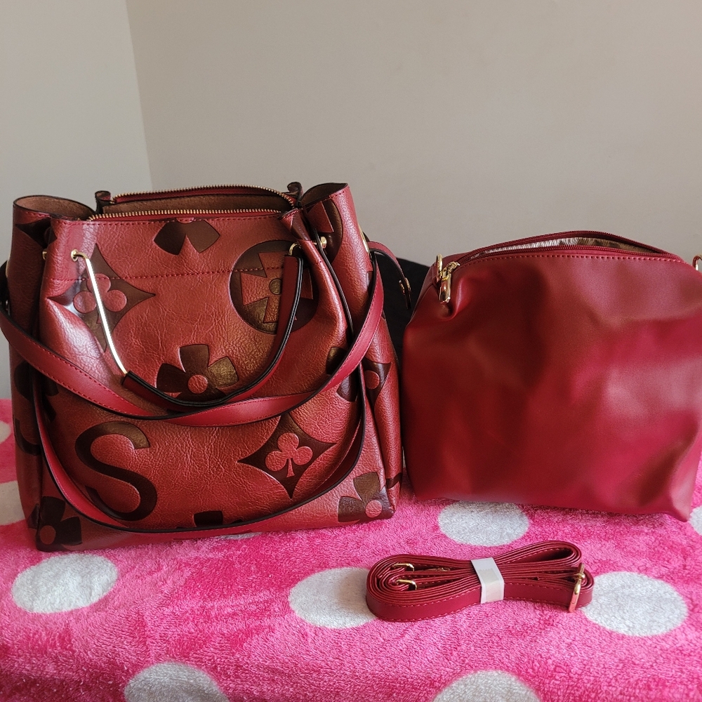 Like New Floral Embossed Tote Set